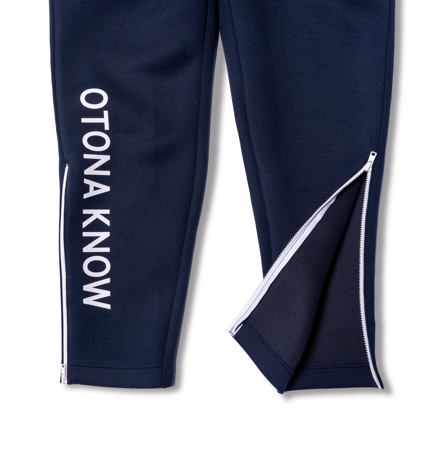 OTONAKNOWスウェットパンツ